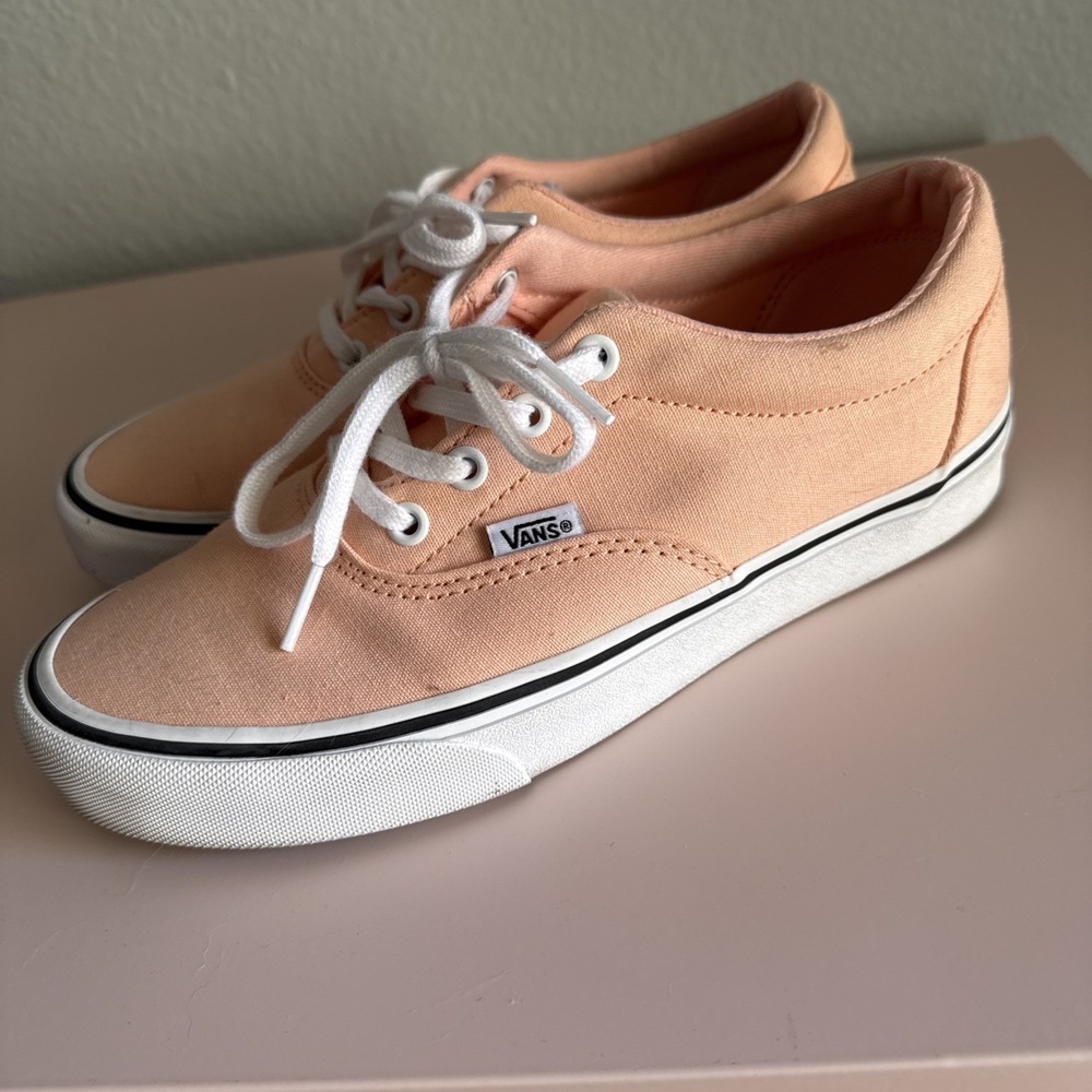 VANS Doheny Classic Womens Lace Up Sneakers Size 8 Tropical Peach/Light Orange - Picture 3 of 7